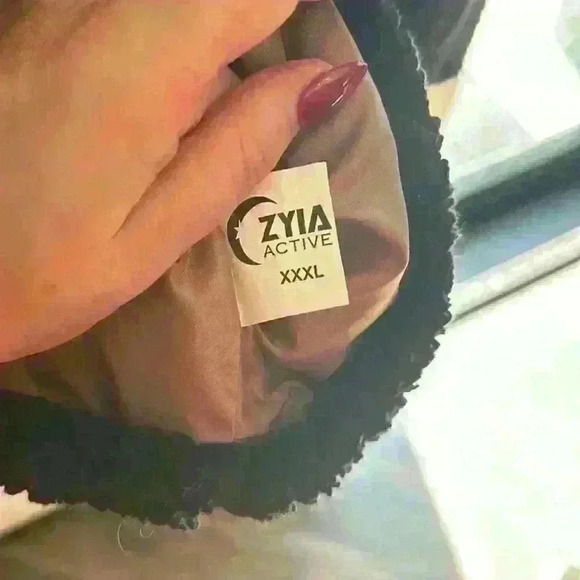 Zyia 3XL Black Zip up jacket - Picture 2 of 3